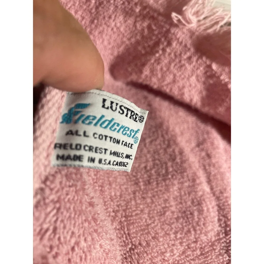 Vintage Fieldcrest Lustre Pink Cotton Hand Towel Lace Ruffle Fringe Trim USA